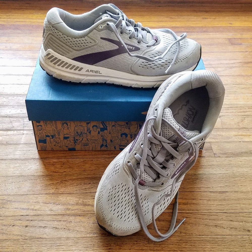 Brooks Ariel '20 - Women's Road Running Sneakers